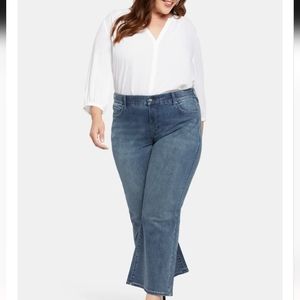 NYDJ Playlist Waist-Match Relaxed Flared Jeans In Plus Size
